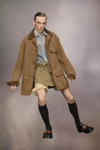 Manteau ciré à col en velours côtelé