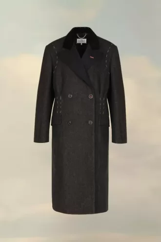 Manteau croisé en cours de réalisation