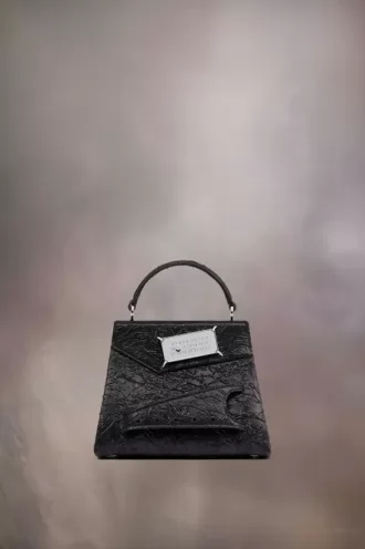Petit sac à main volé