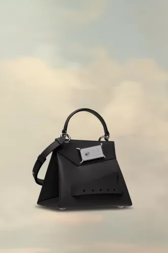 Petit sac à main volé
