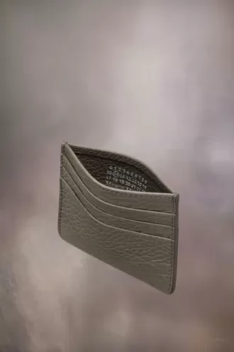 Porte-cartes à quatre points