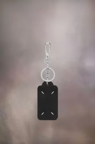 Porte-clés à quatre points