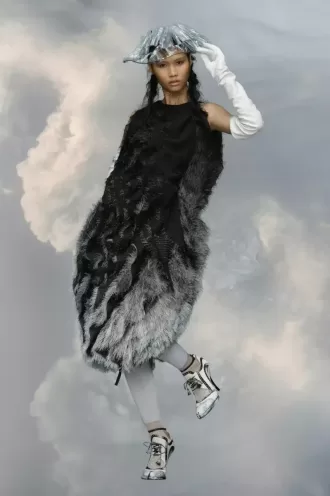 Robe à franges brodées